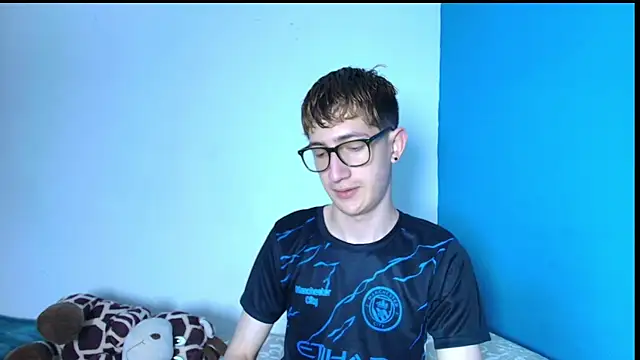 Erick Taylor3 online show from February 22, 2026, 9:27 pm