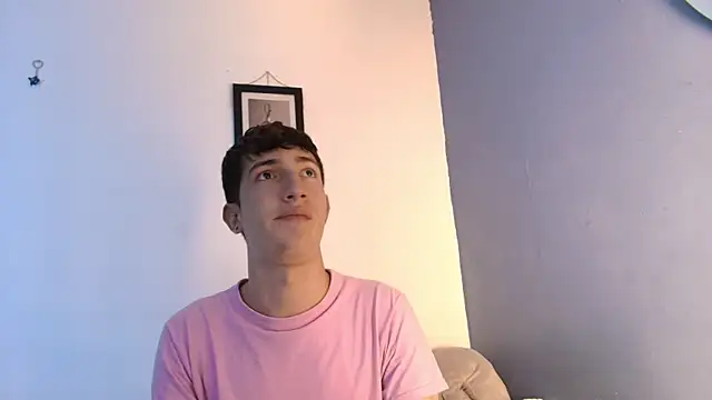 Erick Taylor3 online show from August 4, 2026, 8:46 pm