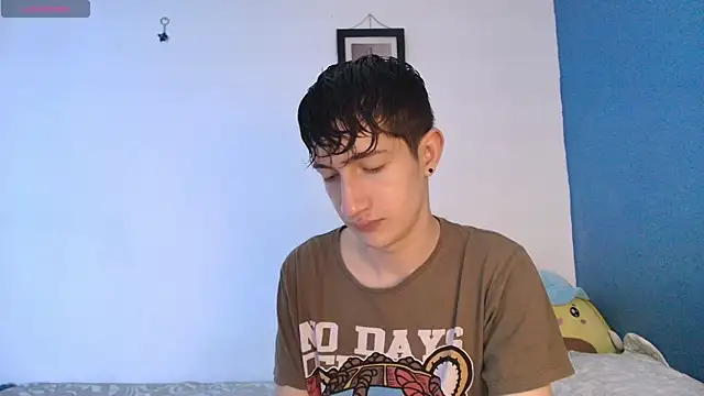 Erick Taylor3 online show from August 6, 2026, 8:04 pm