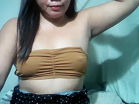 Snapshot of lady_pam2025 chatting on August 1, 2026, 1:58 am lady pam2025 online show from August 1, 2026, 1:58 am