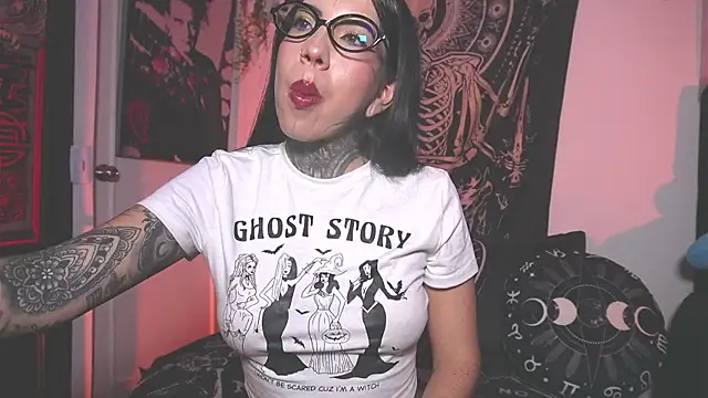 Dalia Vorhees online show from January 7, 2026, 2:05 am