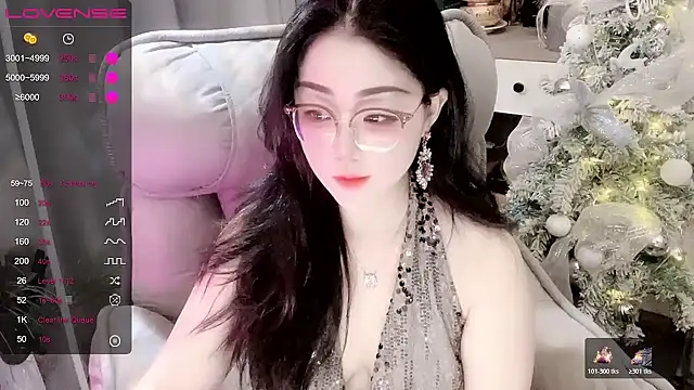 Monica-666888- online show from April 28, 2026, 4:44 pm