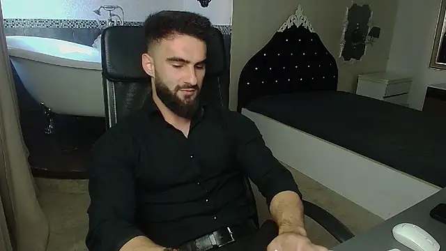 MicahLane online show from June 25, 2026, 4:21 am