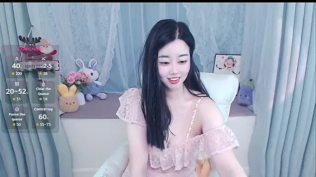 Xiaodie-baby online show from May 6, 2026, 3:10 am