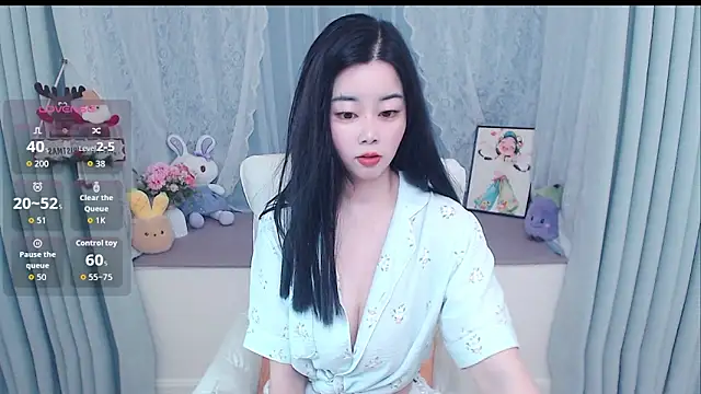 Xiaodie-baby online show from May 9, 2026, 2:48 am