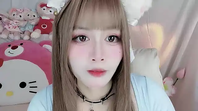 -zhuzhu-999- online show from November 3, 2025, 9:07 pm