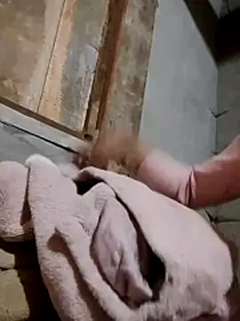 TRIEUTRIEU20 online show from December 22, 2025, 12:38 pm