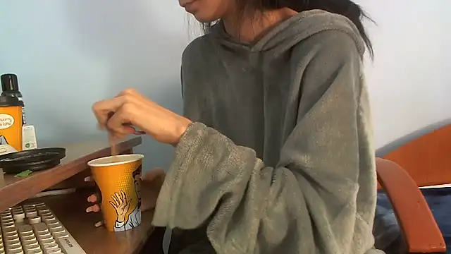 Snapshot of andreea713 chatting on February 20, 2026, 11:45 am andreea713 online show from February 20, 2026, 11:45 am