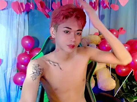 Snapshot of AsianCuteGuy21 chatting on February 13, 2026, 3:01 pm AsianCuteGuy21 online show from February 13, 2026, 3:01 pm