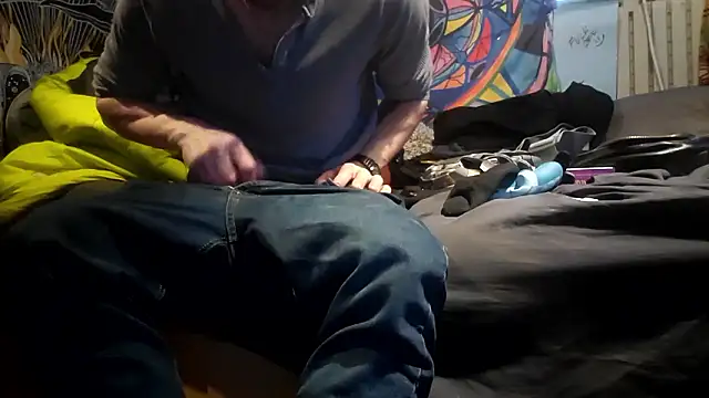 YourAddicted2 online show from January 11, 2026, 6:04 pm