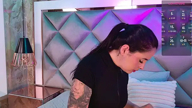  giggy 2 online show from November 6, 2025, 11:47 am