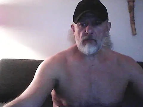 BroBators online show from May 13, 2026, 10:17 pm