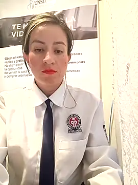 Snapshot of Valentina--1 chatting on March 3, 2026, 11:06 am Valentina--1 online show from March 3, 2026, 11:06 am