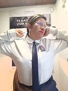 Valentina--1 online show from June 6, 2026, 11:04 am
