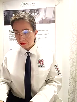 Valentina--1 online show from May 4, 2026, 10:07 am