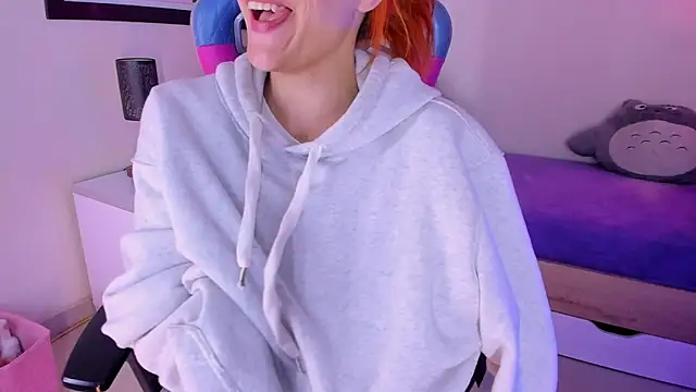 Snapshot of celeste_blazze_ chatting on February 17, 2026, 4:48 pm celeste blazze online show from February 17, 2026, 4:48 pm