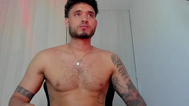 AUSTINN TORRES online show from July 23, 2026, 1:19 am