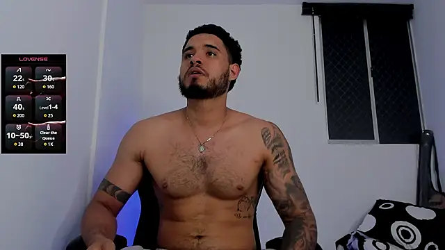 AUSTINN TORRES online show from February 13, 2026, 1:38 am