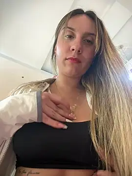 sarah honey   online show from July 3, 2026, 6:47 pm