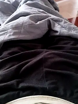 Andres  00 online show from May 26, 2026, 12:25 pm