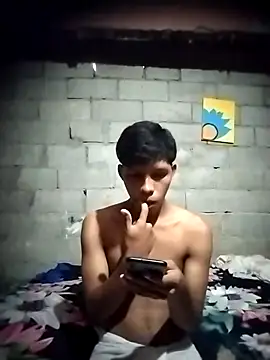 Brayanjuarez 10 online show from December 2, 2025, 9:16 pm