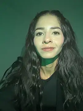 Snapshot of phenixpink22 chatting on November 3, 2025, 4:50 am phenixpink22 online show from November 3, 2025, 4:50 am