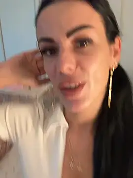 EmmaVayne online show from March 3, 2026, 8:38 pm