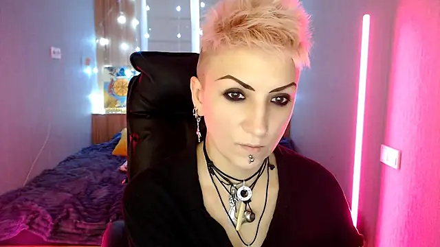 Sweet-n-Strong online show from December 20, 2025, 7:44 am