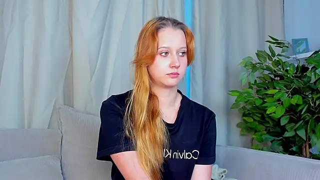 Charil Wilson online show from November 17, 2025, 4:27 am