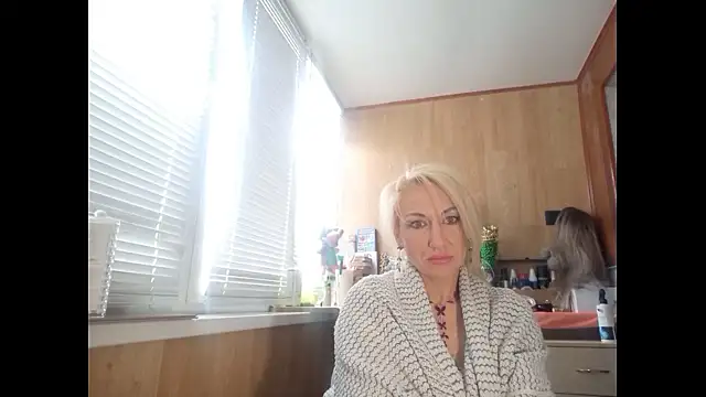 LilaniLoverx online show from April 14, 2026, 11:26 am