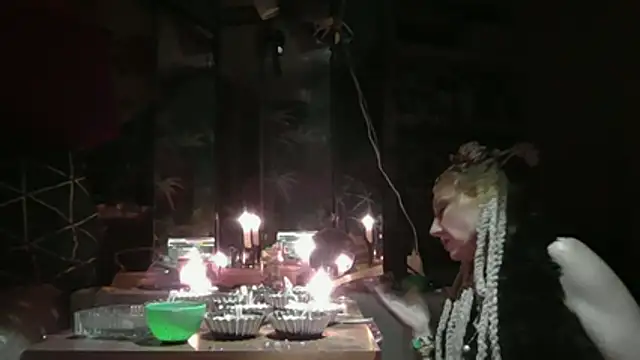 LilaniLoverx online show from February 4, 2026, 9:54 pm