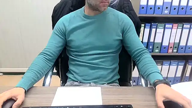 Evasionee online show from February 12, 2026, 7:30 am