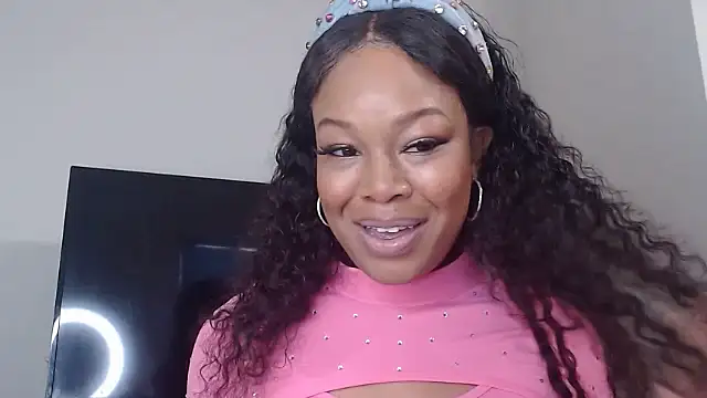 SweetieP11 online show from October 27, 2025, 2:29 pm