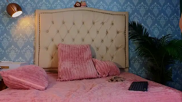 Indi rave online show from January 16, 2026, 1:04 pm