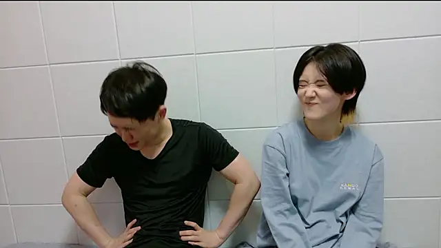 Snapshot of NORA_NEKO_2_2 chatting on November 15, 2025, 10:41 am NORA NEKO 2 2 online show from November 15, 2025, 10:41 am