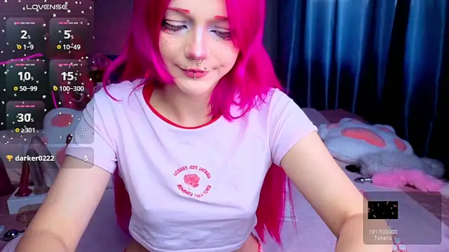 KittieHeart online show from August 5, 2026, 3:00 am