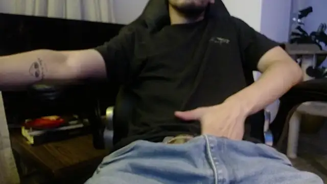 cowboy co online show from November 24, 2025, 11:16 pm