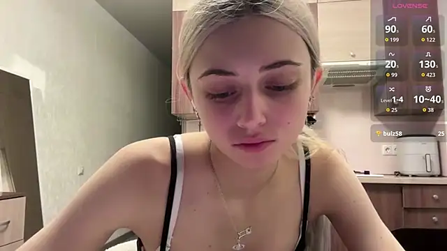 Snapshot of AidaGloshen chatting on July 13, 2026, 4:17 pm AidaGloshen online show from July 13, 2026, 4:17 pm