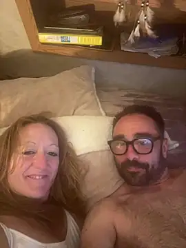 Snapshot of Toy4U2ply chatting on April 4, 2026, 7:15 am Toy4U2ply online show from April 4, 2026, 7:15 am