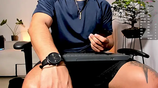 IamKael  online show from February 5, 2026, 12:28 am