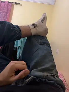 Unique-Man online show from February 12, 2026, 10:42 pm