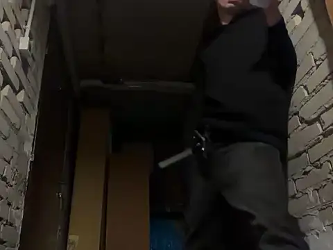 BrunoTwinkXXL online show from January 14, 2026, 7:56 am