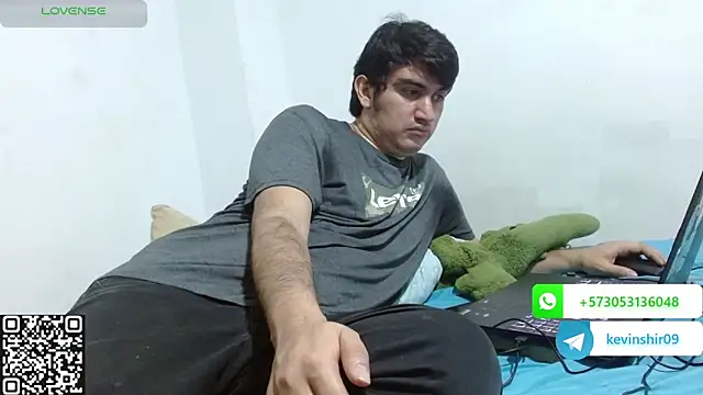 Snapshot of noah_miyake chatting on March 10, 2026, 2:54 pm noah miyake online show from March 10, 2026, 2:54 pm