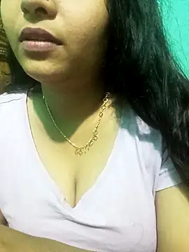 Chadni19 online show from February 4, 2026, 9:54 pm