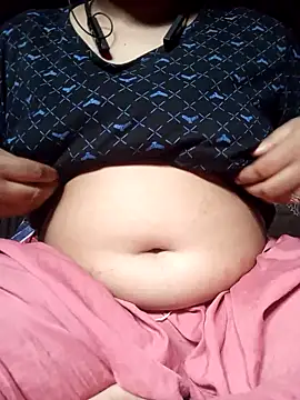 Snapshot of Naughty_Mow chatting on October 27, 2025, 1:50 am Naughty Mow online show from October 27, 2025, 1:50 am