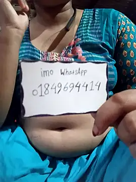 Snapshot of Naughty_Mow chatting on October 30, 2025, 10:02 am Naughty Mow online show from October 30, 2025, 10:02 am