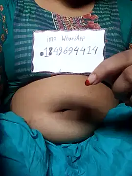 Snapshot of Naughty_Mow chatting on November 12, 2025, 10:52 am Naughty Mow online show from November 12, 2025, 10:52 am