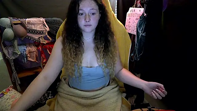 Snapshot of sugasunny04 chatting on January 15, 2026, 8:23 pm sugasunny04 online show from January 15, 2026, 8:23 pm