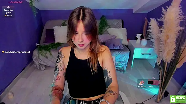 Snapshot of JasminDreame_ chatting on November 9, 2025, 2:32 pm JasminDreame online show from November 9, 2025, 2:32 pm