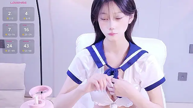 xiaoxi---n online show from July 1, 2026, 6:58 am